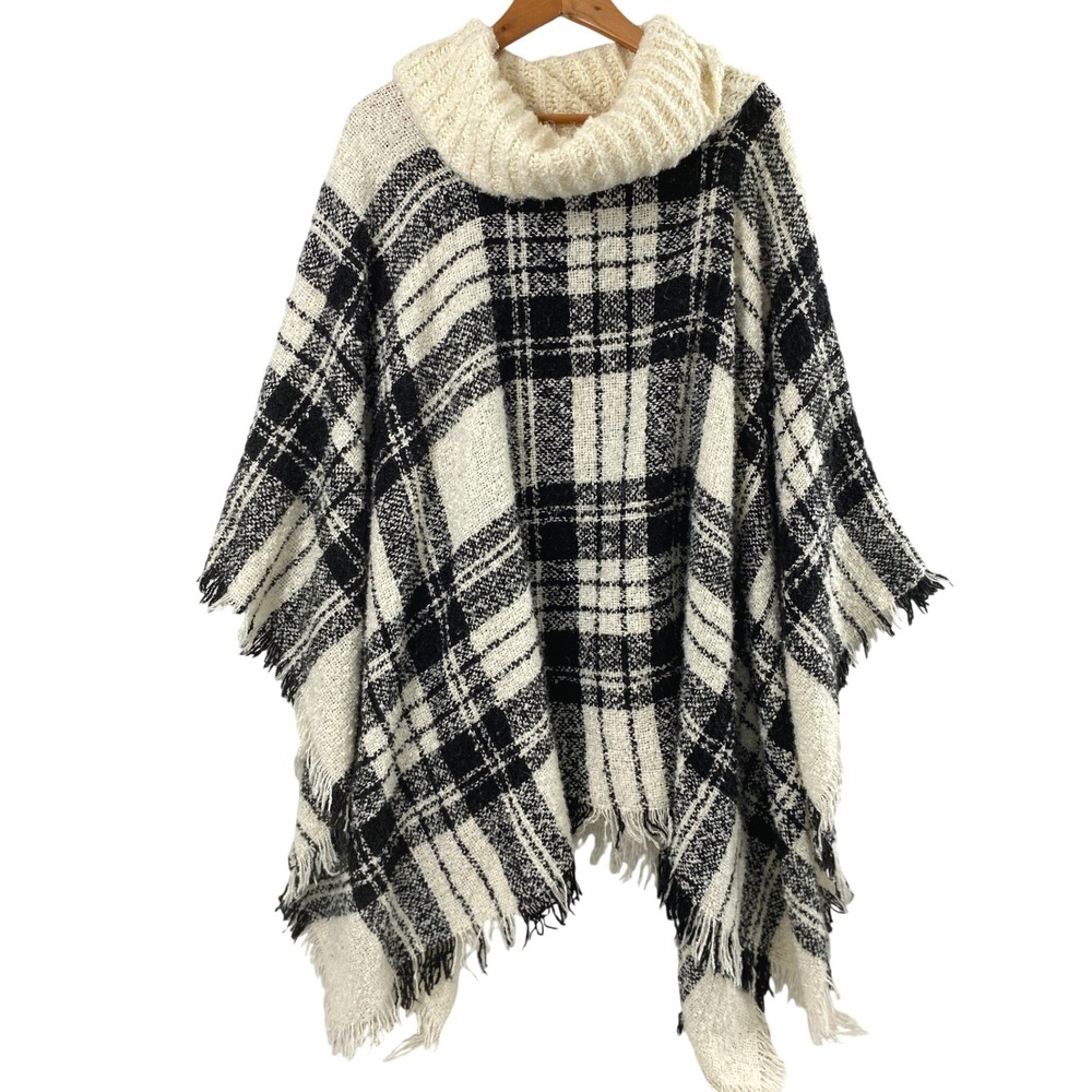 Womens Poncho Size XXL-XXXL Black White Plaid Cowl Neck Fringe Autumn Wrap Layer